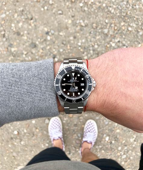 rolex sea dweller on wrist